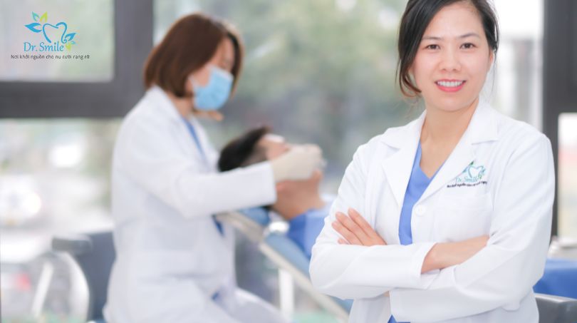 Dr.Smile đảm bảo bọc răng sứ an toàn