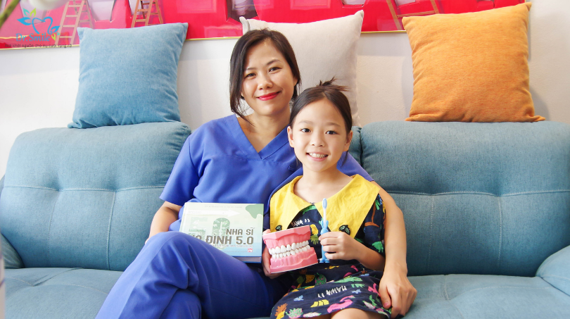 Khuyến mãi nha khoa ngày gia đình Việt Nam
